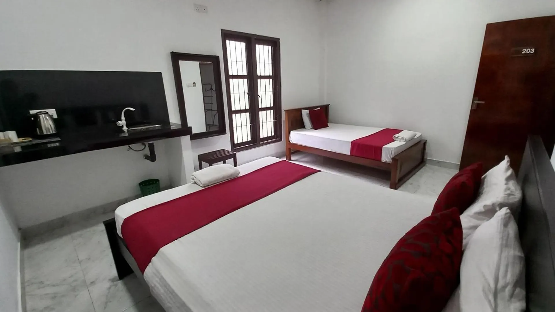 Airport Pearl Garden Transit Hotel Katunayake 0*,  Sri Lanka