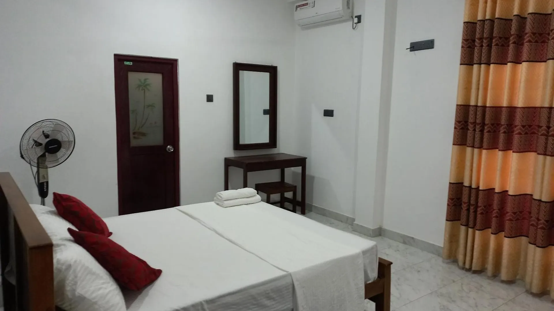 Airport Pearl Garden Transit Hotel Katunayake Sri Lanka