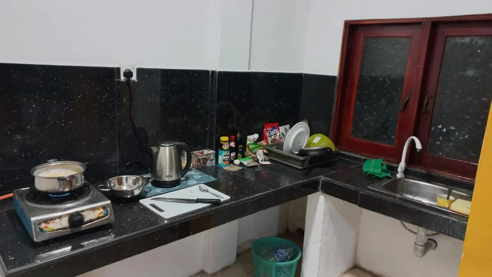 Homestay Airport Pearl Garden Transit Hotel Katunayake