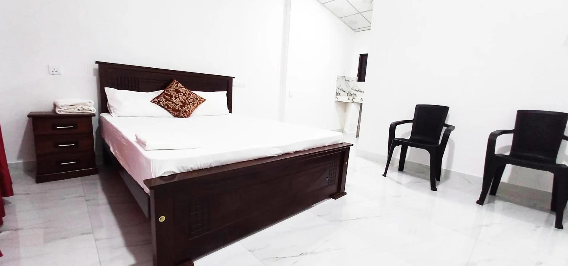 Homestay Airport Pearl Garden Transit Hotel Katunayake